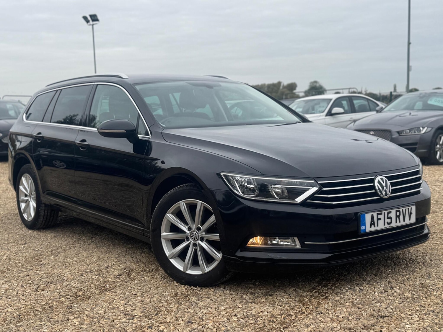 Used Volkswagen Passat 2015 for sale - 76337604: Photo 1