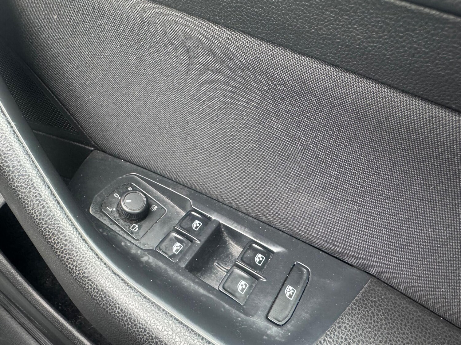 Used Volkswagen Passat 2015 for sale - 76337604: Photo 30