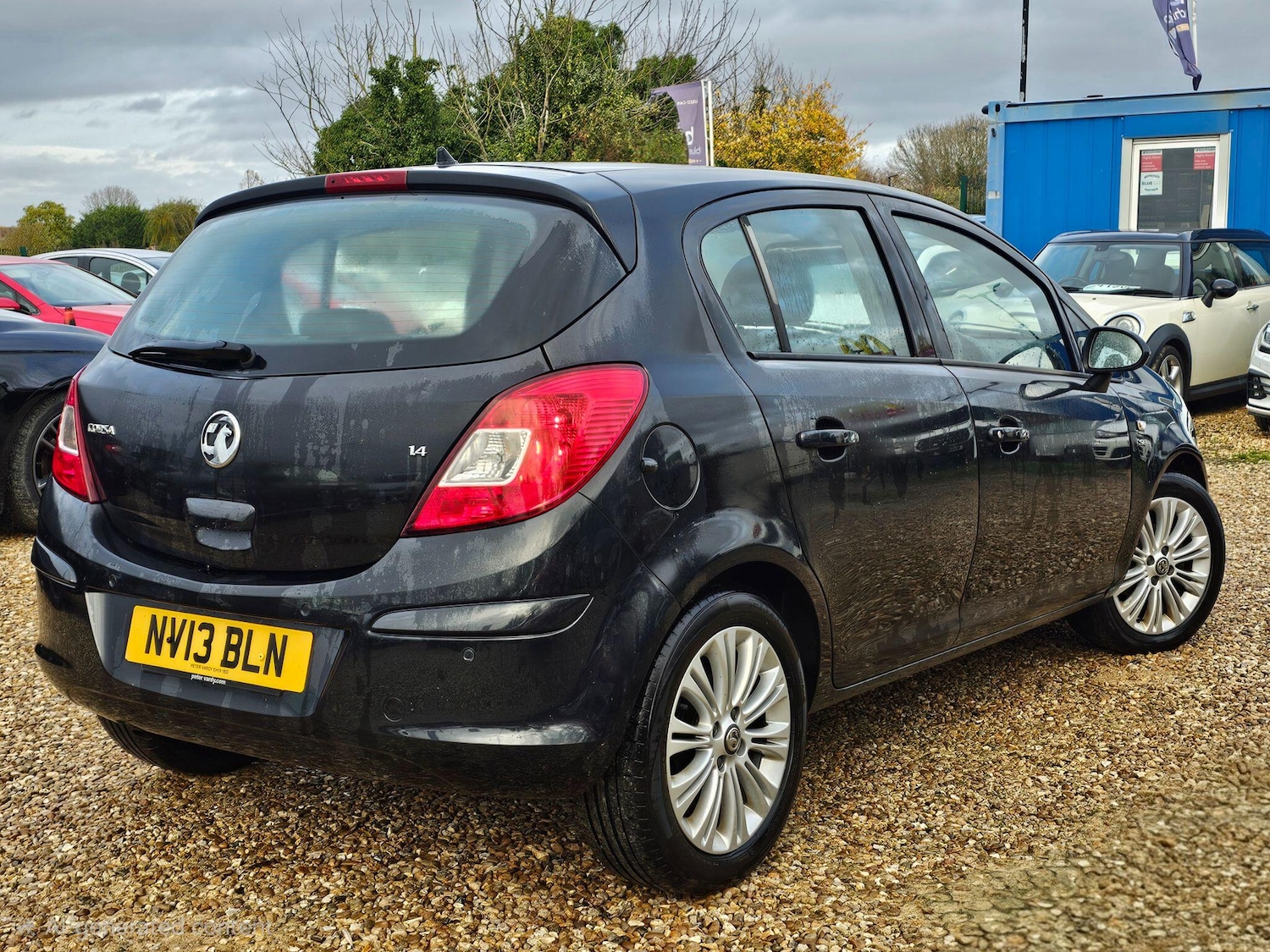 Used Vauxhall Corsa 2013 for sale - 76936175: Photo 3
