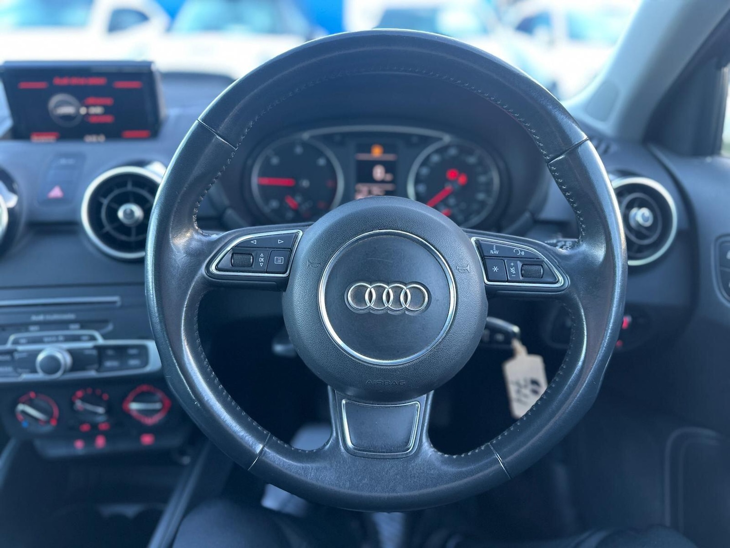 Used Audi A1 2015 for sale - 76742475: Photo 17