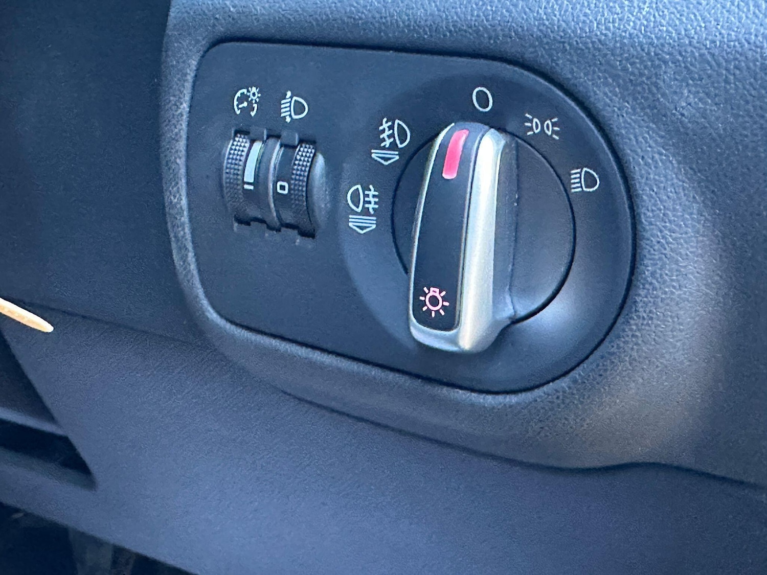 Used Audi A1 2015 for sale - 76742475: Photo 23