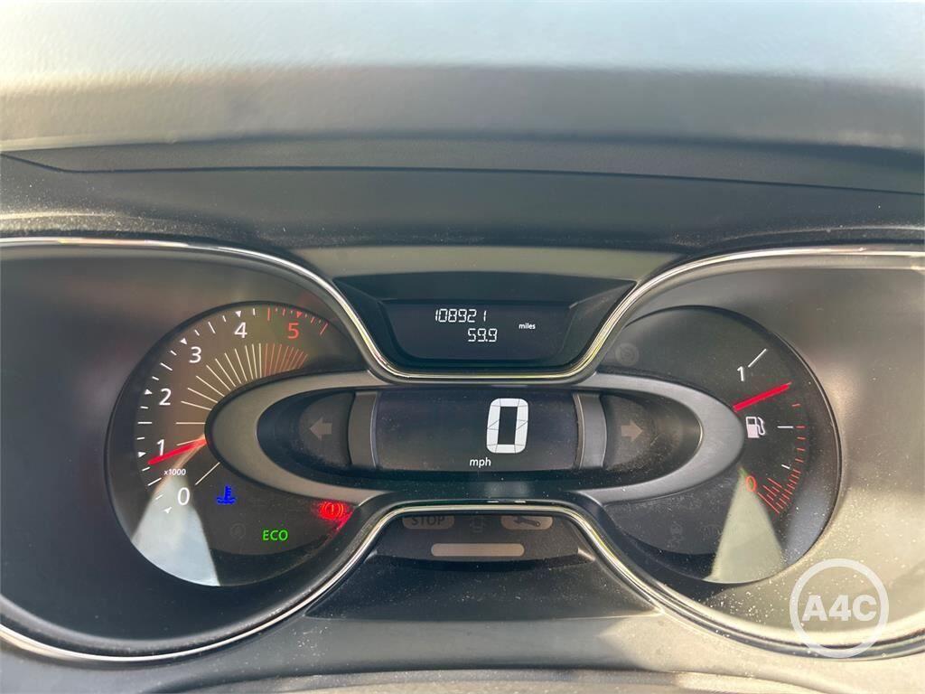 Used Renault Captur 2017 for sale - 77190637: Photo 10