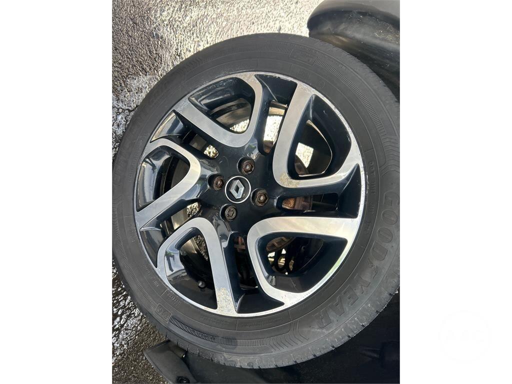 Used Renault Captur 2017 for sale - 77190637: Photo 13