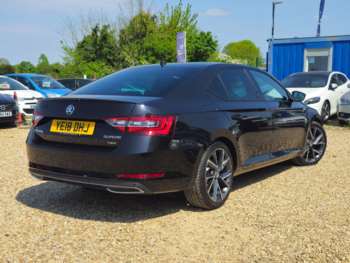 Used Skoda Superb 2018 for sale - 74096589: Photo