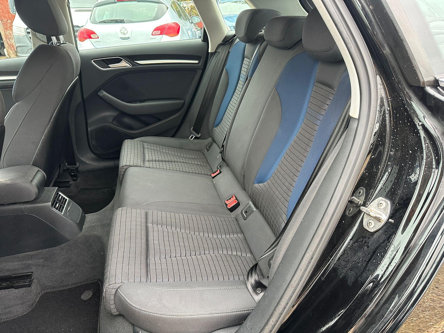 Used Audi A3 2015 for sale - 76270137: Photo 10