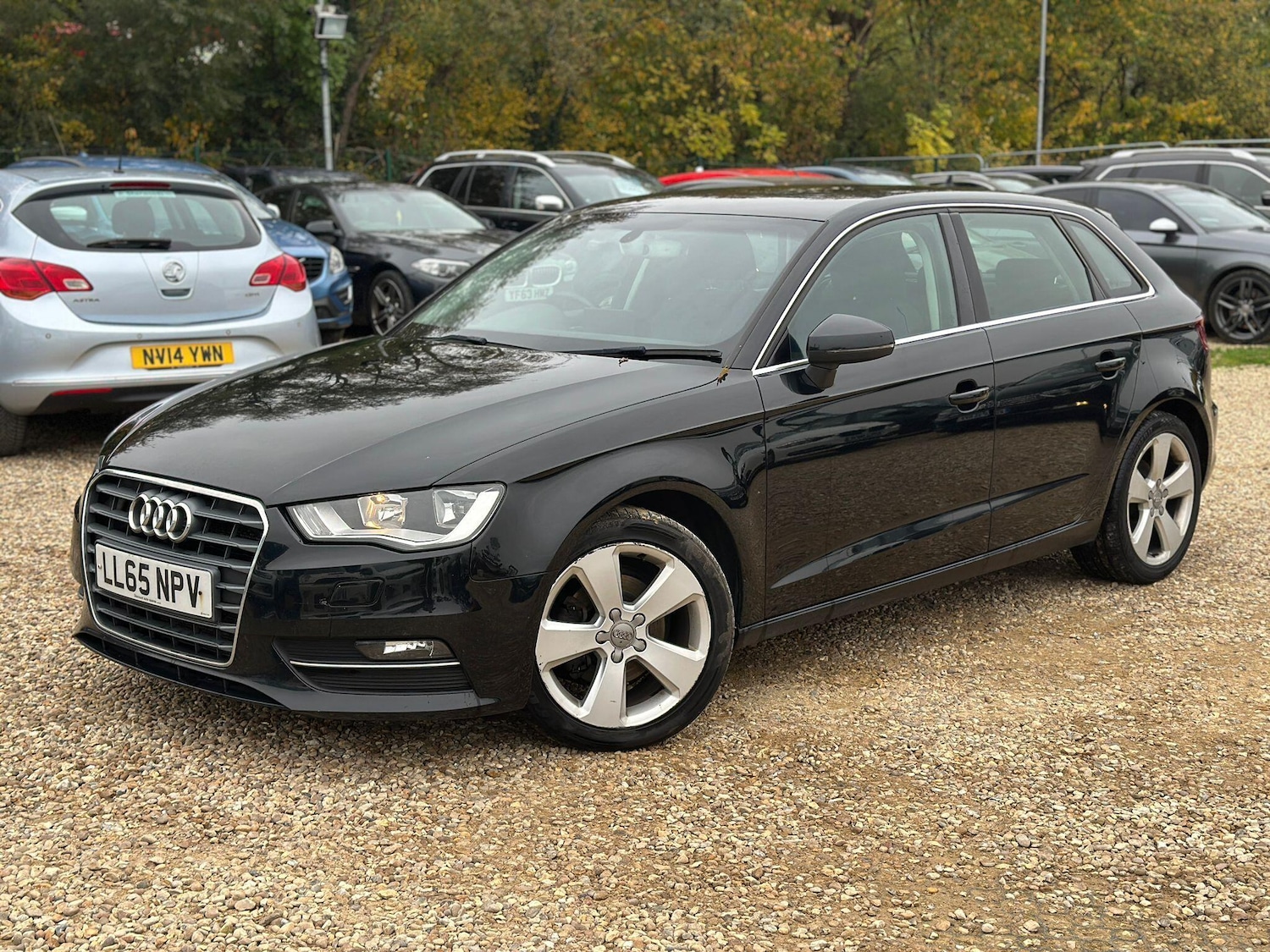 Used Audi A3 2015 for sale - 76270137: Photo 2