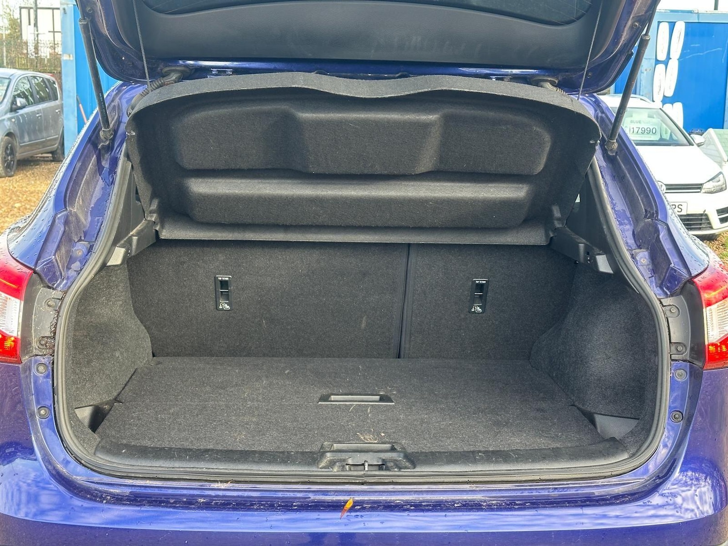 Used Nissan Qashqai 2015 for sale - 76839313: Photo 31