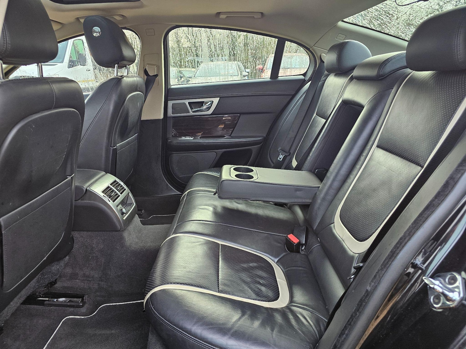 Used Jaguar XF 2015 for sale - 77016763: Photo 14