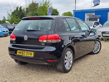 Used Volkswagen Golf 2011 for sale - 76270125: Photo
