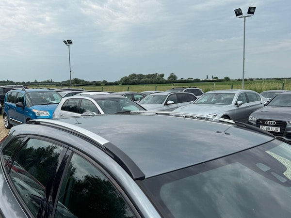Used Volvo V40 Cross Country 2015 for sale - 75387867: Photo 24