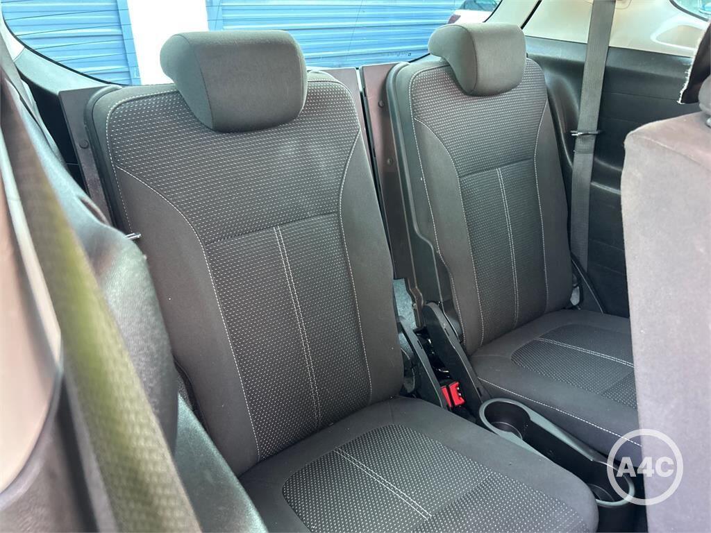 Used Vauxhall Zafira Tourer for sale - 77684062: Photo 8
