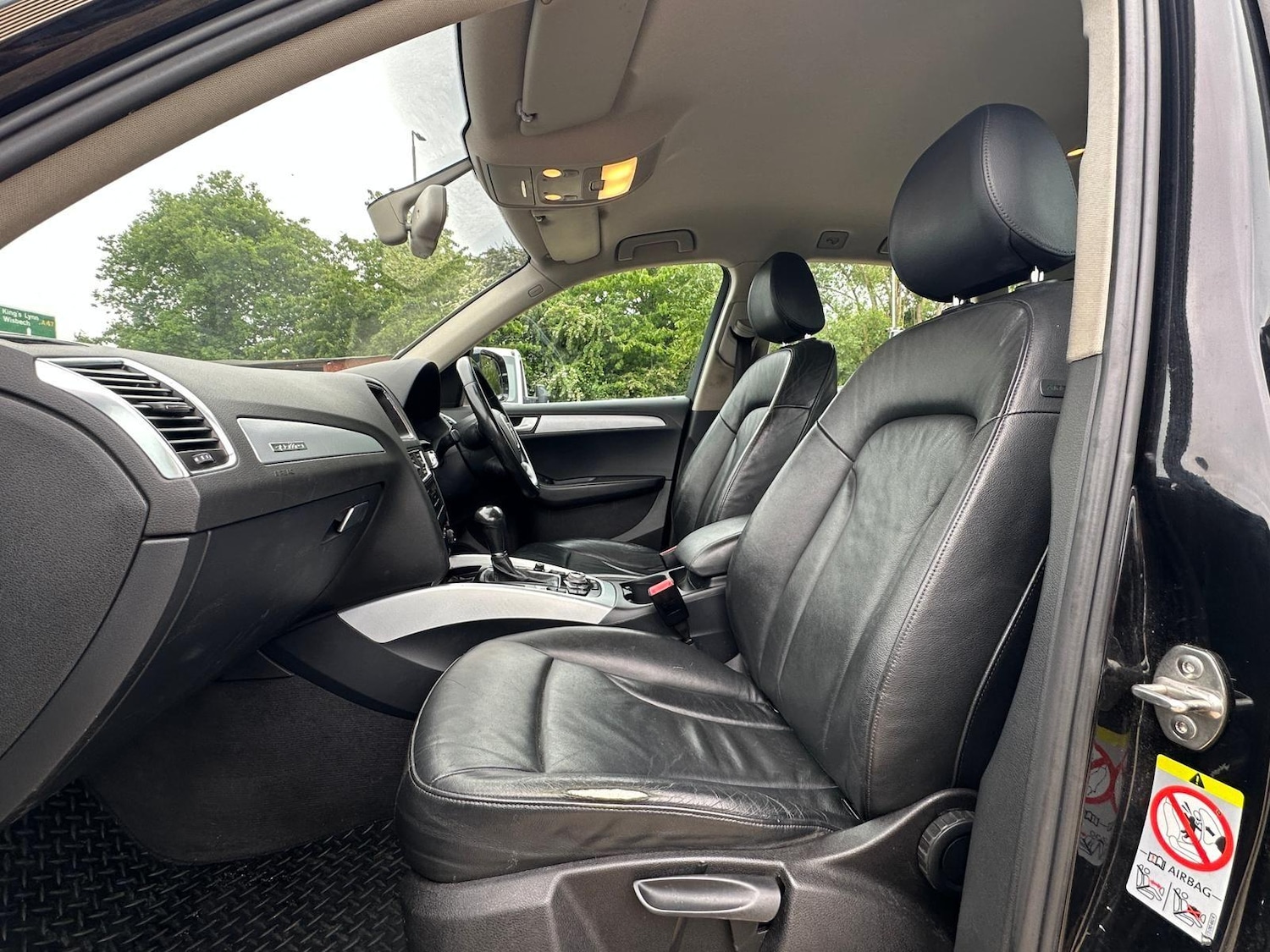 Used Audi Q5 2011 for sale - 77723459: Photo 8