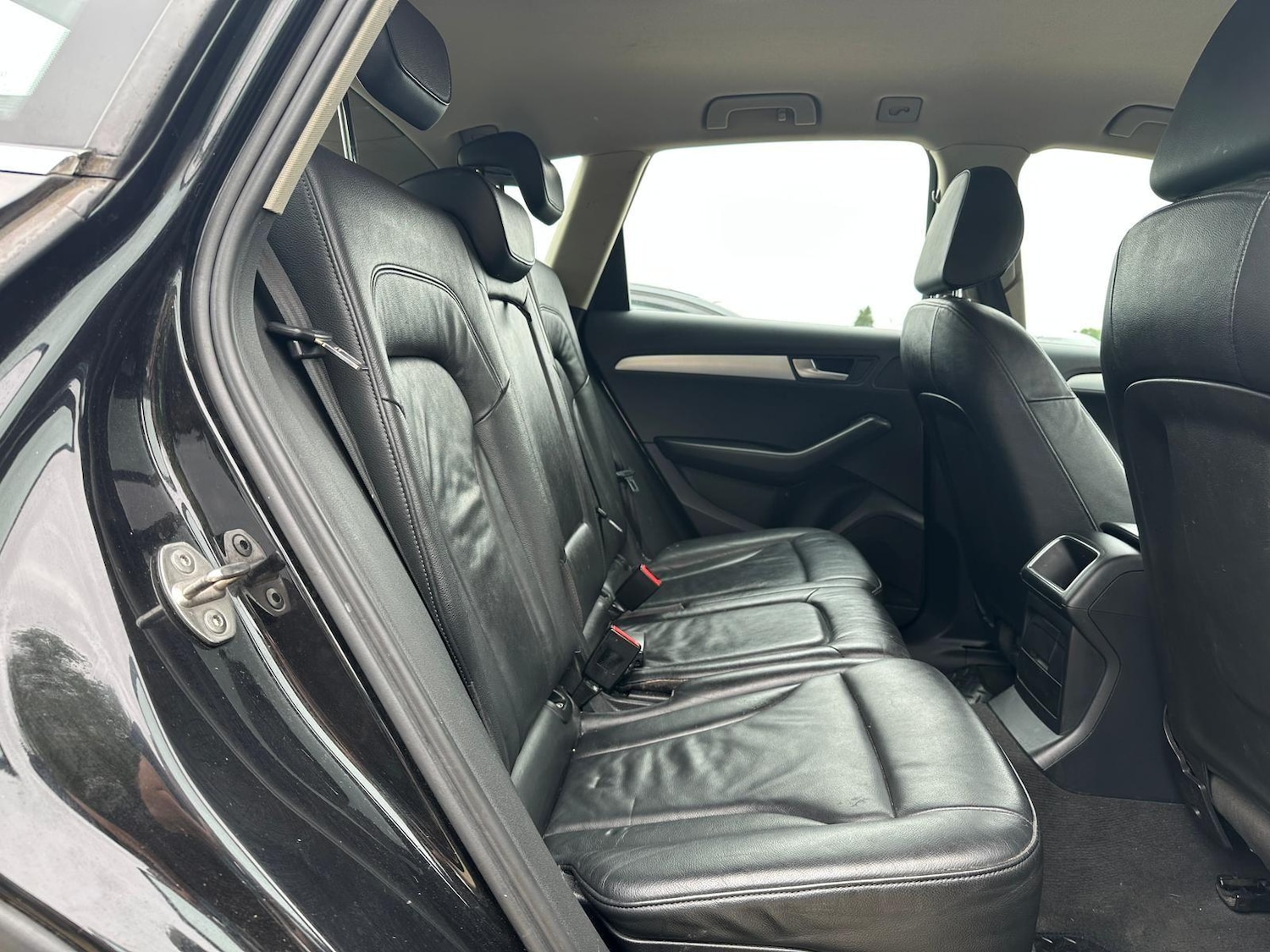 Used Audi Q5 2011 for sale - 77723459: Photo 9