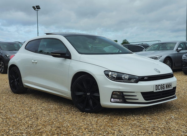 Used Volkswagen Scirocco 2016 for sale - 75213773: Photo 1