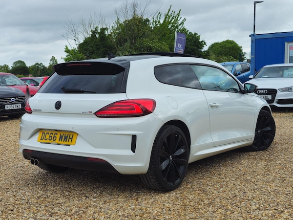 Used Volkswagen Scirocco 2016 for sale - 75213773: Photo 3