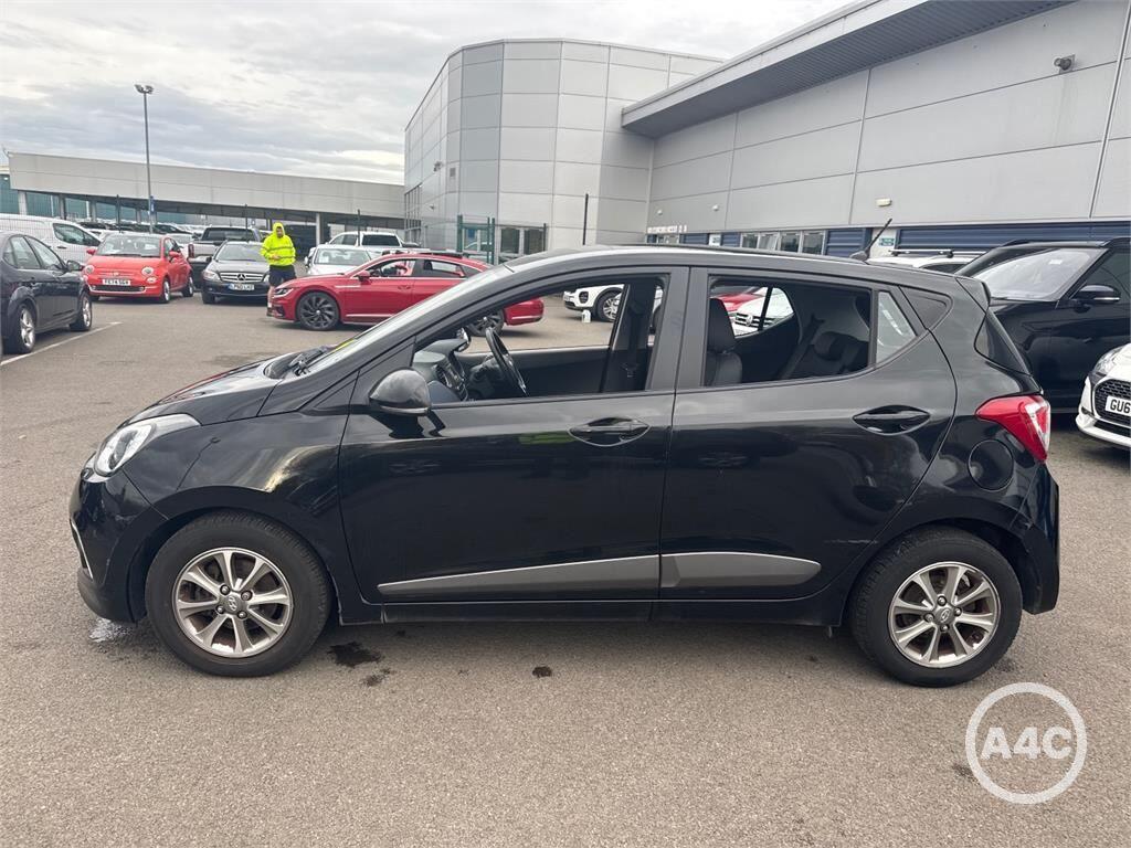 Used Hyundai i10 2016 for sale - 76573451: Photo 4