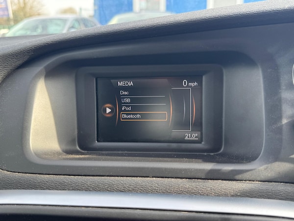 Used Volvo V40 Cross Country 2017 for sale - 75257845: Photo 15