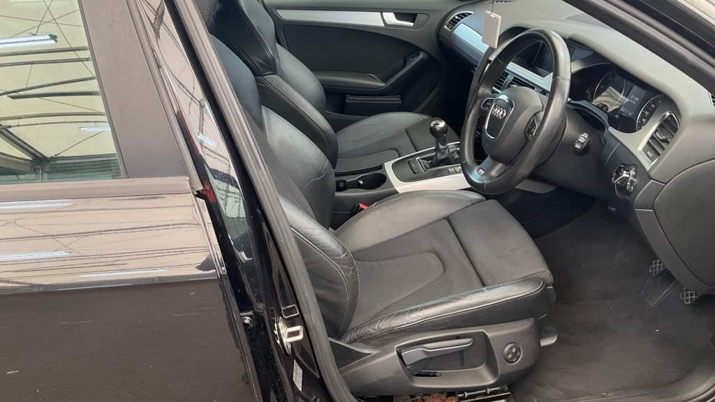 Used Audi A4 2010 for sale - 76259663: Photo 5