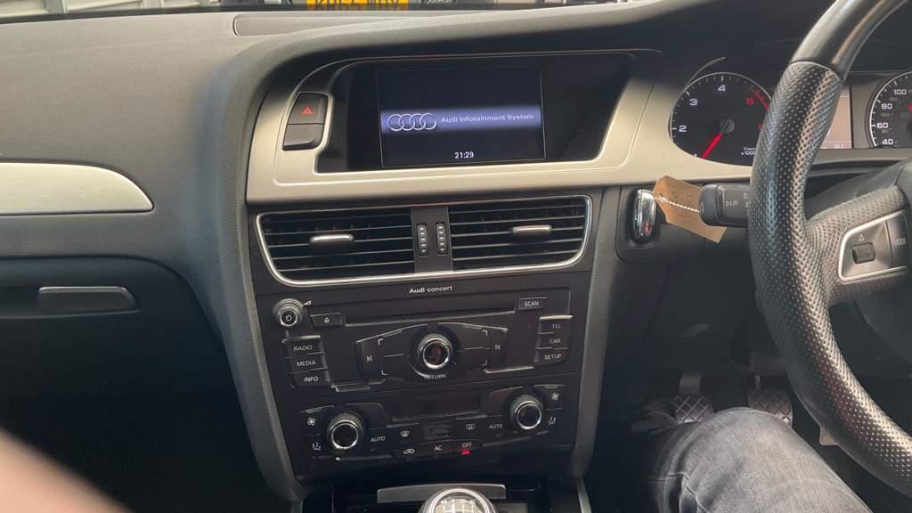 Used Audi A4 2010 for sale - 76259663: Photo 6