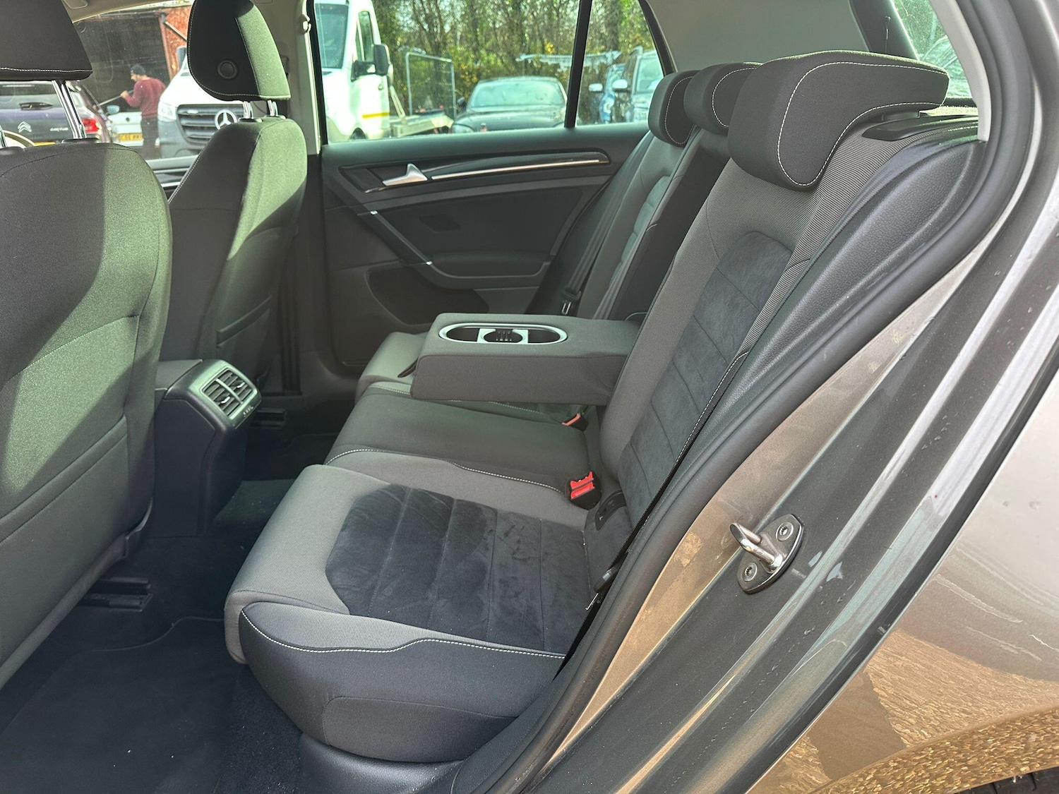 Used Volkswagen Golf 2015 for sale - 77101734: Photo 11