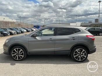 Used Nissan Qashqai 2017 for sale - 79676651: Photo