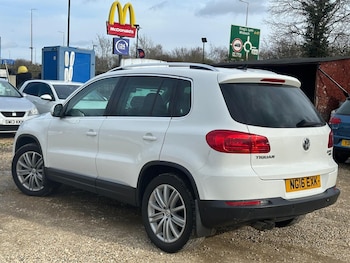 Used Volkswagen Tiguan 2016 for sale - 78573401: Photo