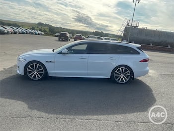 Used Jaguar XF 2018 for sale - 79635220: Photo