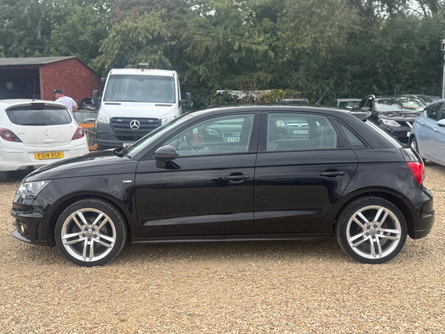 Used Audi A1 2014 for sale - 76989204: Photo 6