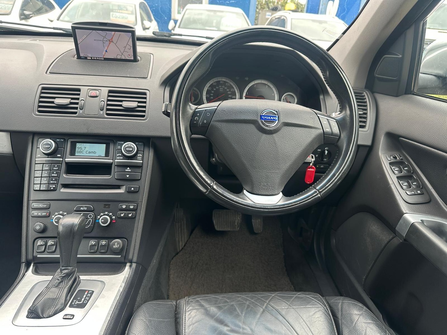 Used Volvo XC90 2012 for sale - 76993541: Photo 16