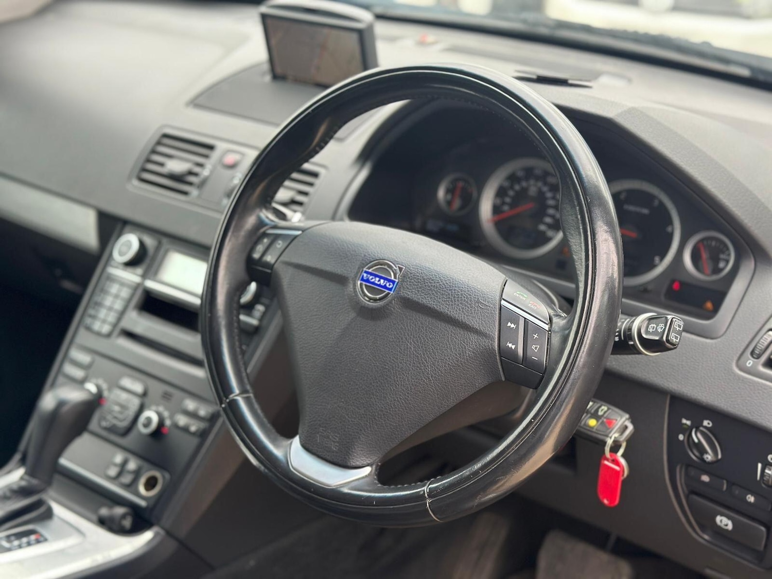 Used Volvo XC90 2012 for sale - 76993541: Photo 8