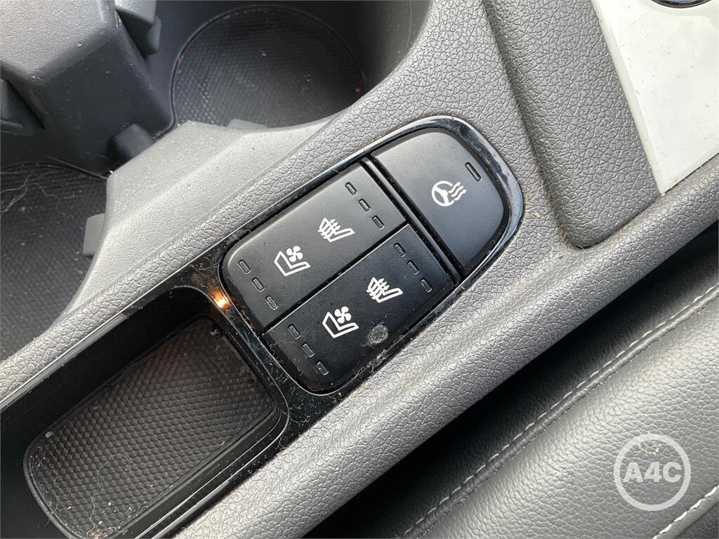 Used Kia Niro 2016 for sale - 77376063: Photo 13