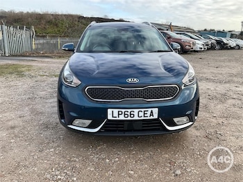 Used Kia Niro 2016 for sale - 77376063: Photo