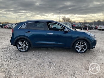 Used Kia Niro 2016 for sale - 77376063: Photo