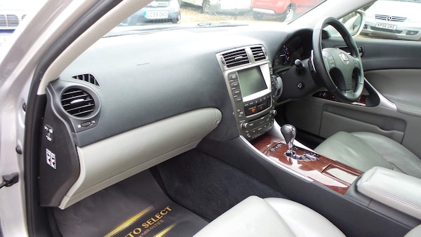 Used Lexus IS 2005 for sale - 71029772: Photo 24