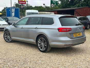 Used Volkswagen Passat 2018 for sale - 79388059: Photo