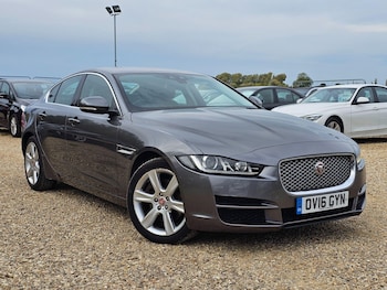 (16) - 2.0d Portfolio Auto AWD Euro 6 (s/s) 4dr