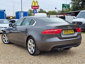 Used Jaguar XE 2016 for sale - 76325913: Photo