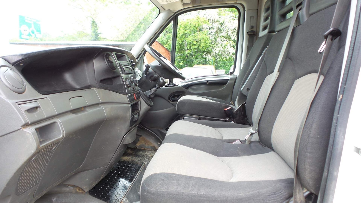 Used Iveco Daily 2015 for sale - 76994423: Photo 10