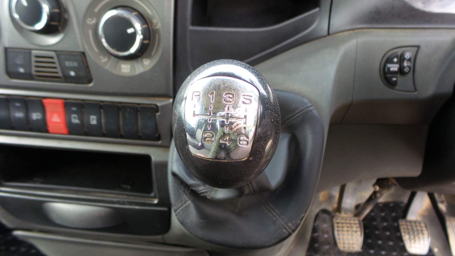 Used Iveco Daily 2015 for sale - 76994423: Photo 16