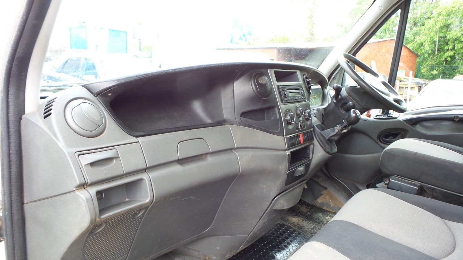 Used Iveco Daily 2015 for sale - 76994423: Photo 18