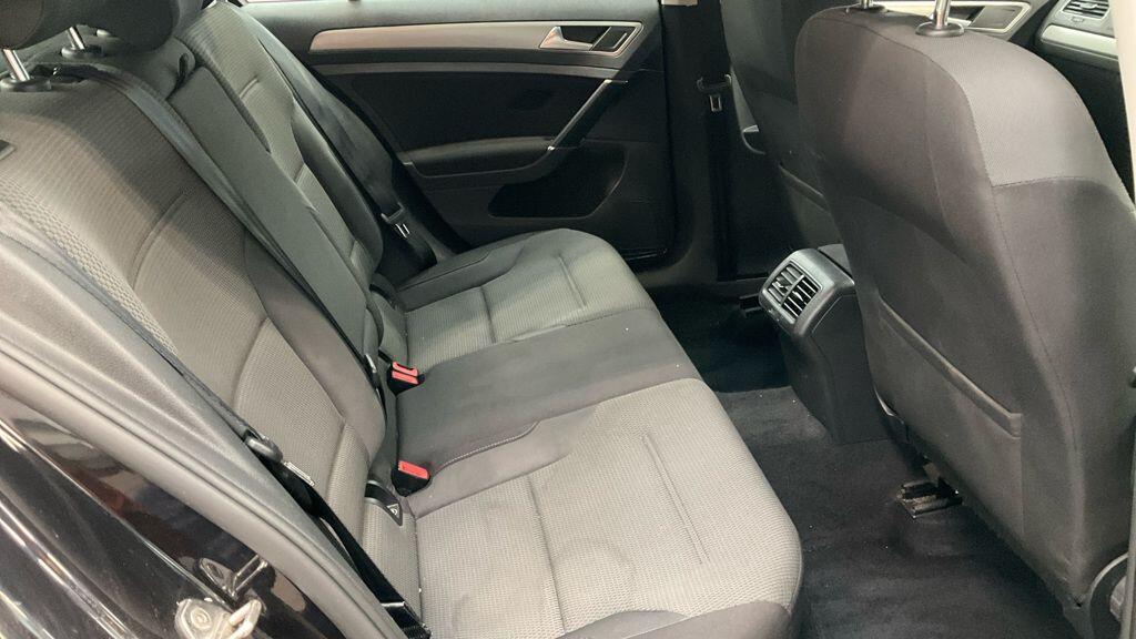 Used Volkswagen Golf 2014 for sale - 76644654: Photo 8