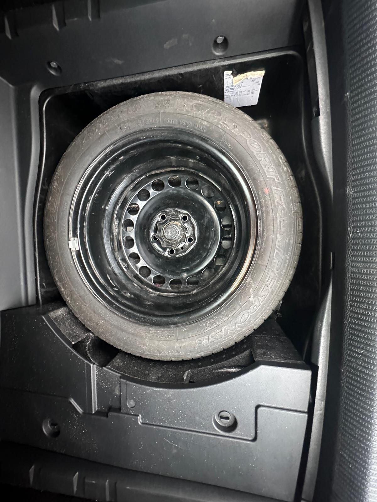 Used Volkswagen Passat 2014 for sale - 76646029: Photo 15