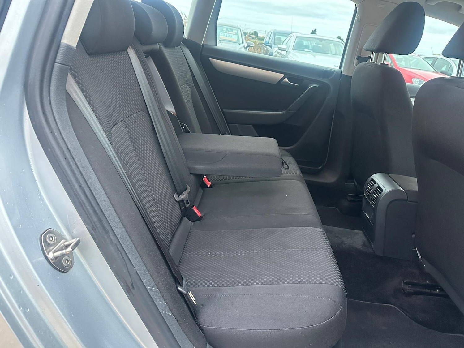 Used Volkswagen Passat 2014 for sale - 76646029: Photo 9