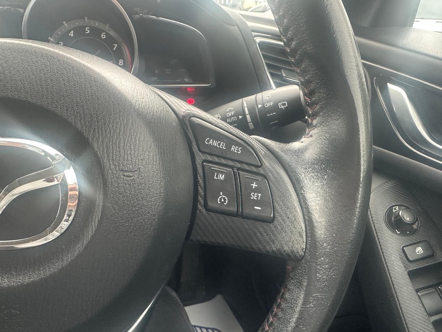 Used Mazda Mazda3 2014 for sale - 76226591: Photo 11