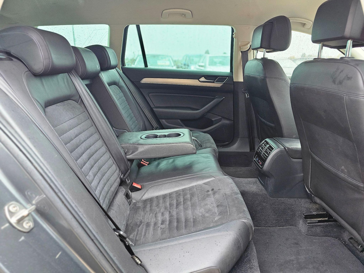 Used Volkswagen Passat 2015 for sale - 76849619: Photo 10