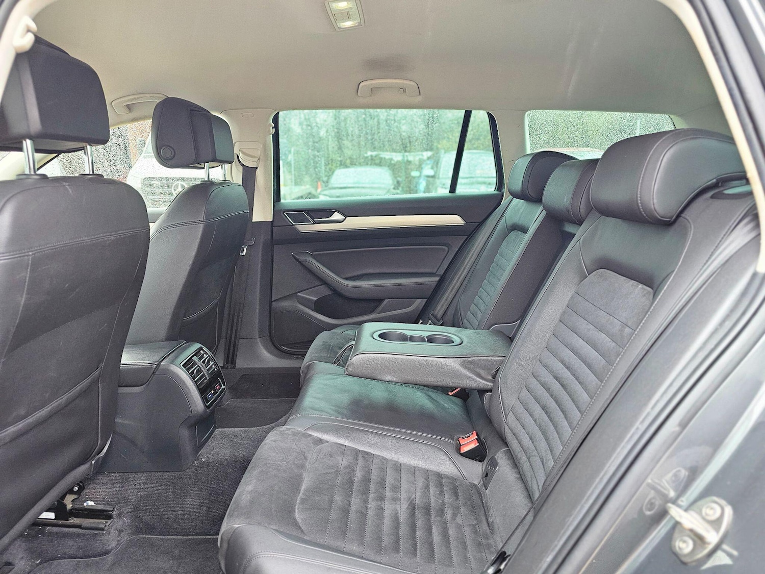 Used Volkswagen Passat 2015 for sale - 76849619: Photo 12