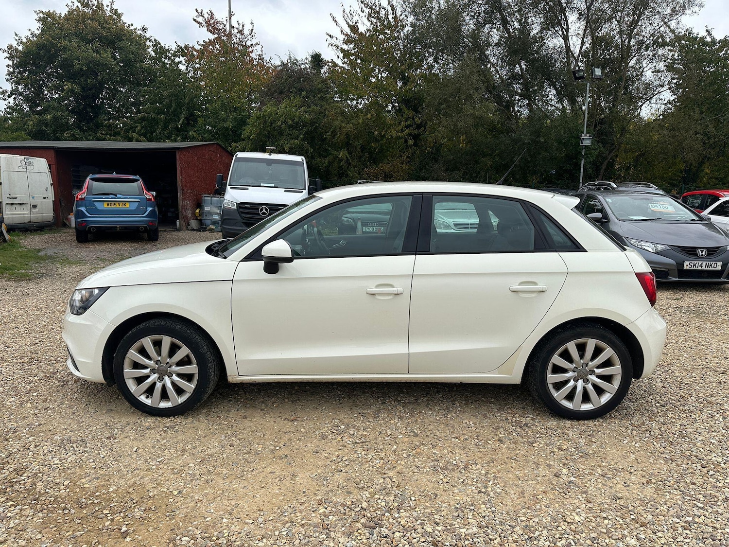 Used Audi A1 2012 for sale - 75857979: Photo 6