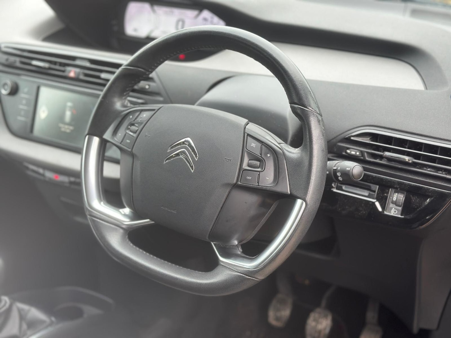 Used Citroen Grand C4 Picasso 2015 for sale - 77696356: Photo 8