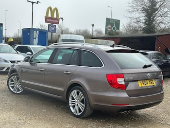 Used Skoda Superb 2014 for sale - 78528440: Photo