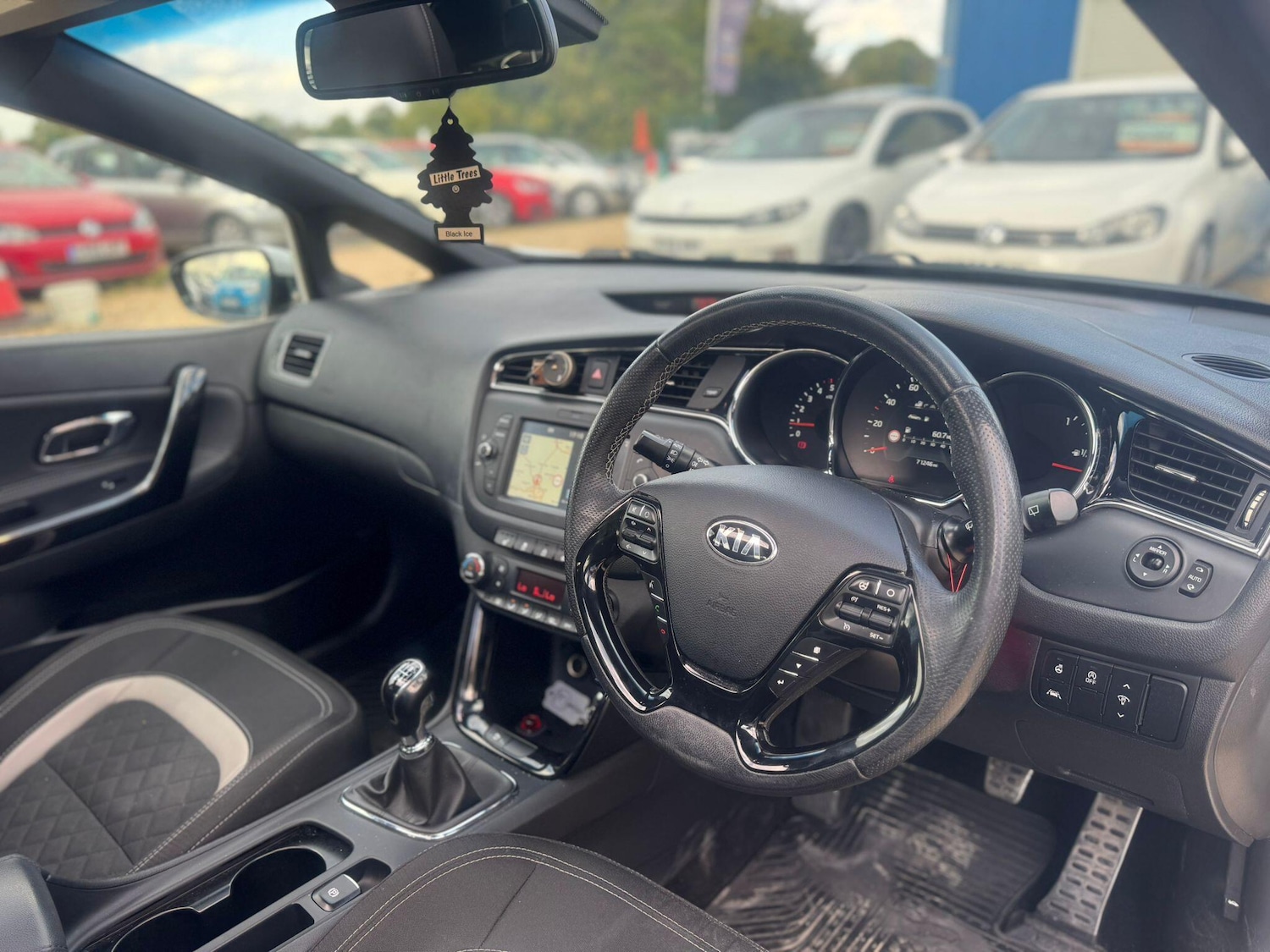 Used Kia Ceed 2018 for sale - 76988576: Photo 11